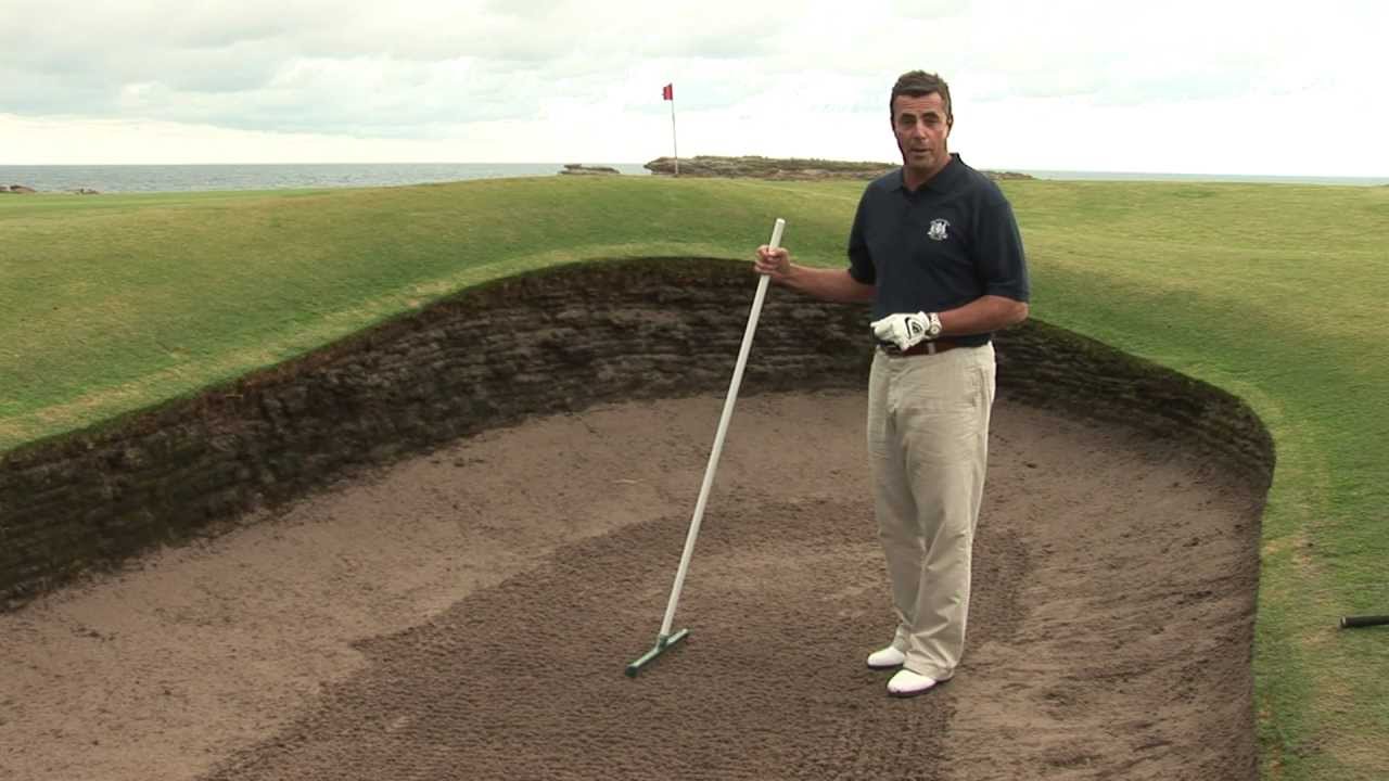 Golf - the Correct Way to Rake Bunkers