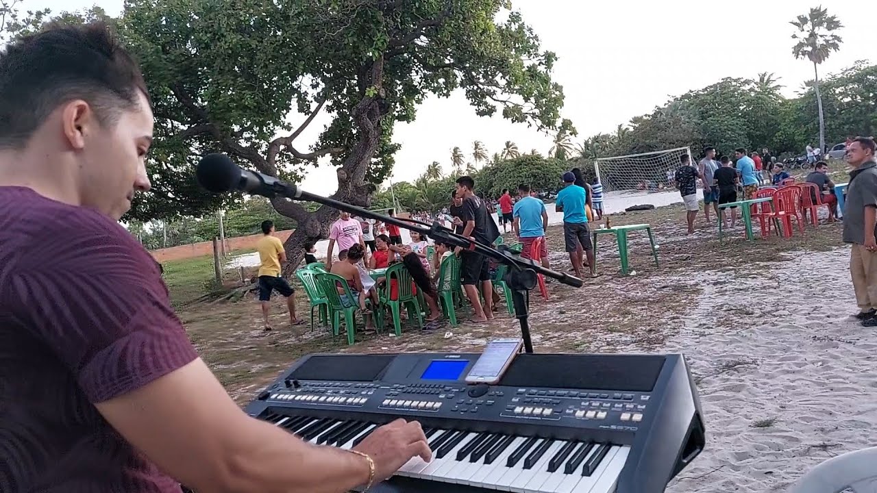 GILDENES ARAÚJO AS MELHORES SERESTA BREGA AO VIVO NO INTERIOR EM BARRINHA PRA SE APAIXONAR