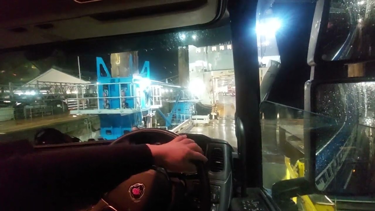 Truck Bording For Stenaline Wales Fishguard Port #truck #ferry #scania