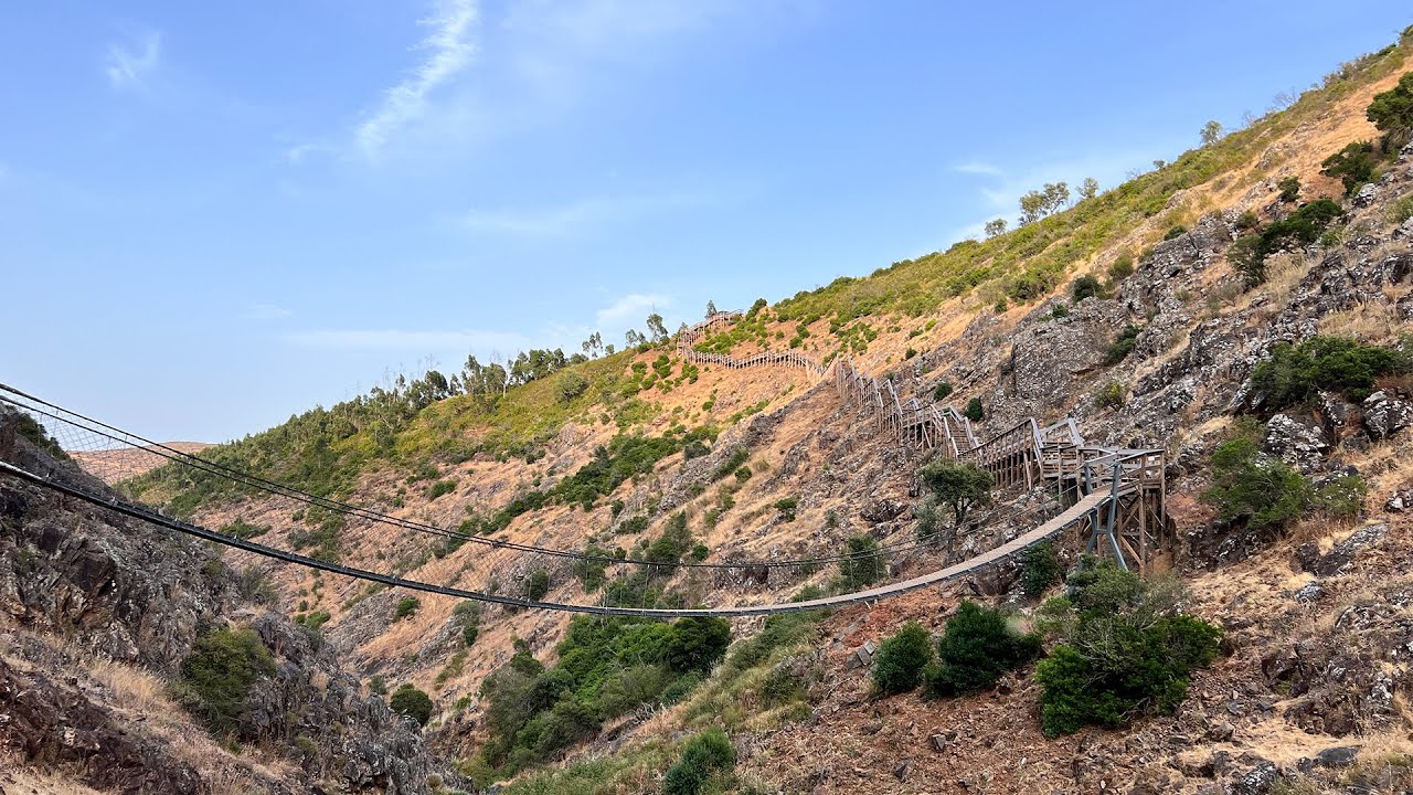 🇵🇹 Algarve Weekend: Sandy Cliffs, Salema Camping & Southern Portugal Road Trip 🚙⛺