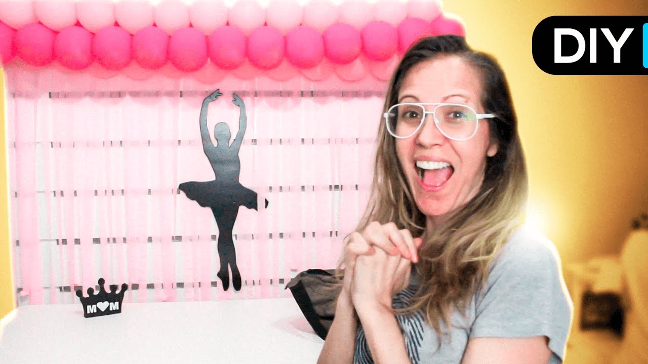 Faça Seu Próprio Painel de Papel Crepom para Festa de BAILARINA