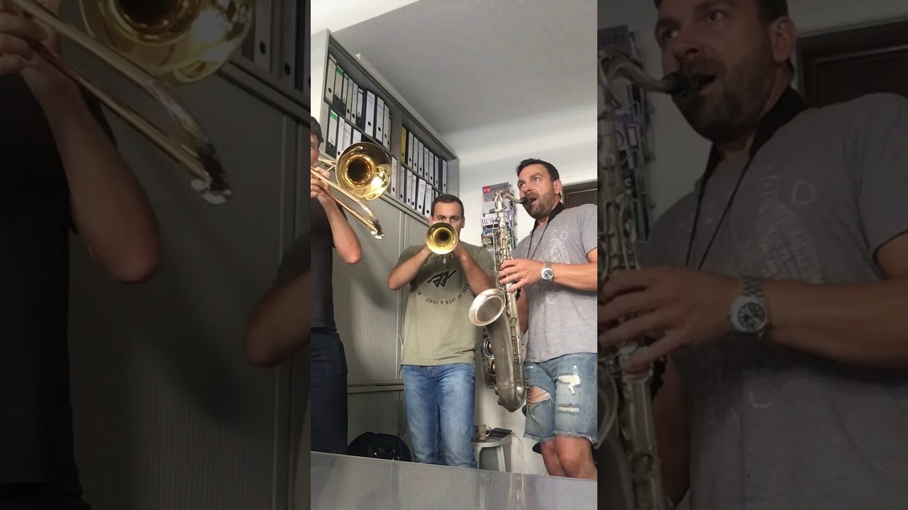 Thorsten Skringer Simon Harrer Lorenzo Ludemann Heavytones Horns