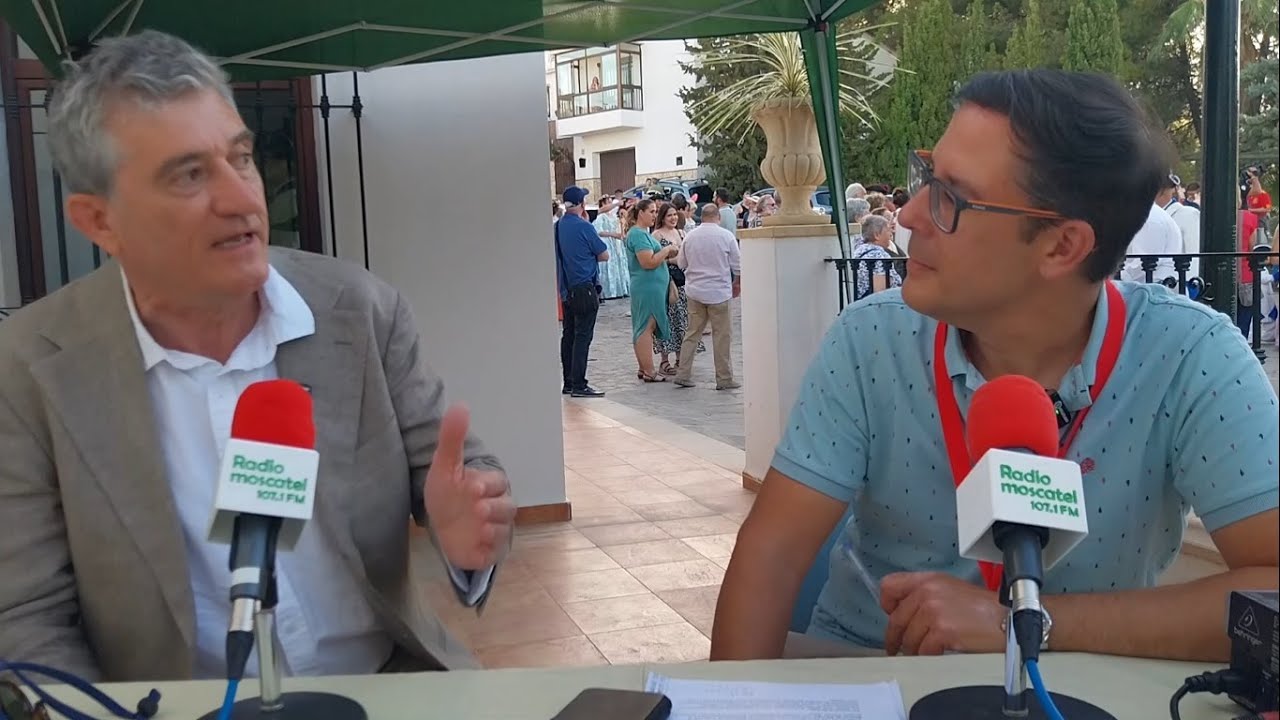 Guillermo Fesser, invitado especial en la fiesta del 4 de julio en Macharaviaya