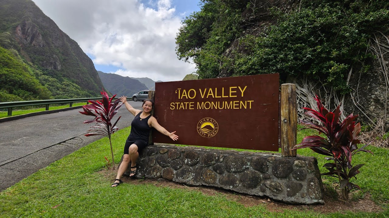 Iao Valley Monument 