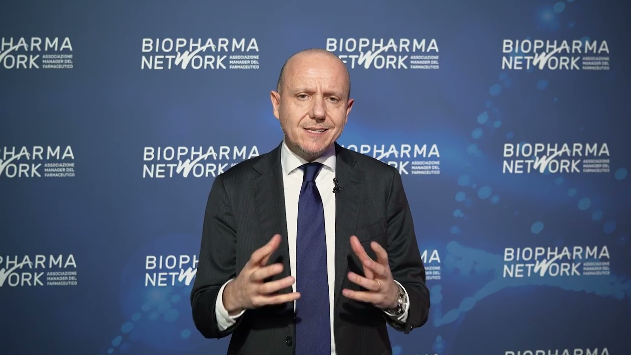 Innovazione nel settore farmaceutico: perché l’AI sta cambiando le regole del gioco