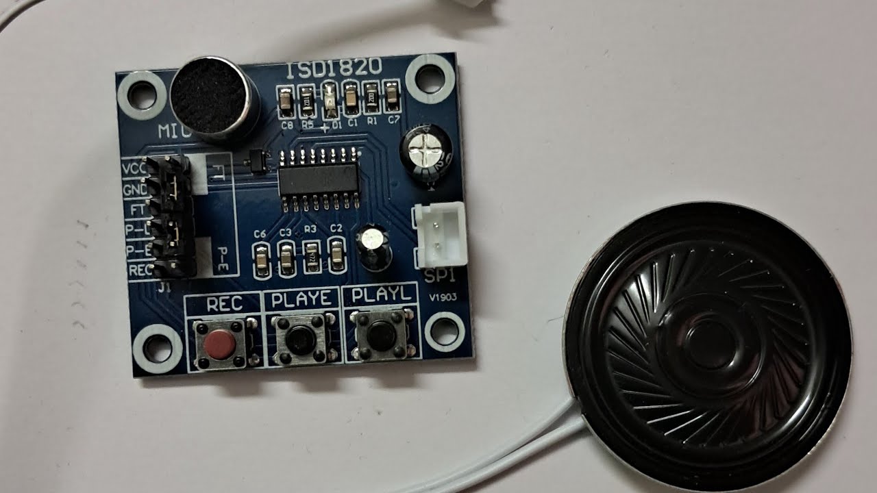 ISD1820  Voice recorder and playback module demo