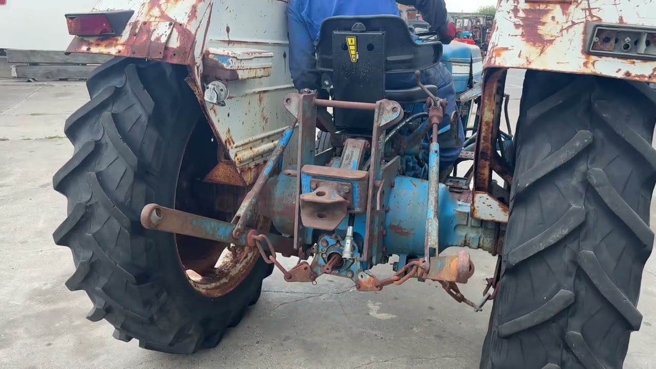 Ford 3055 stock nr 02403