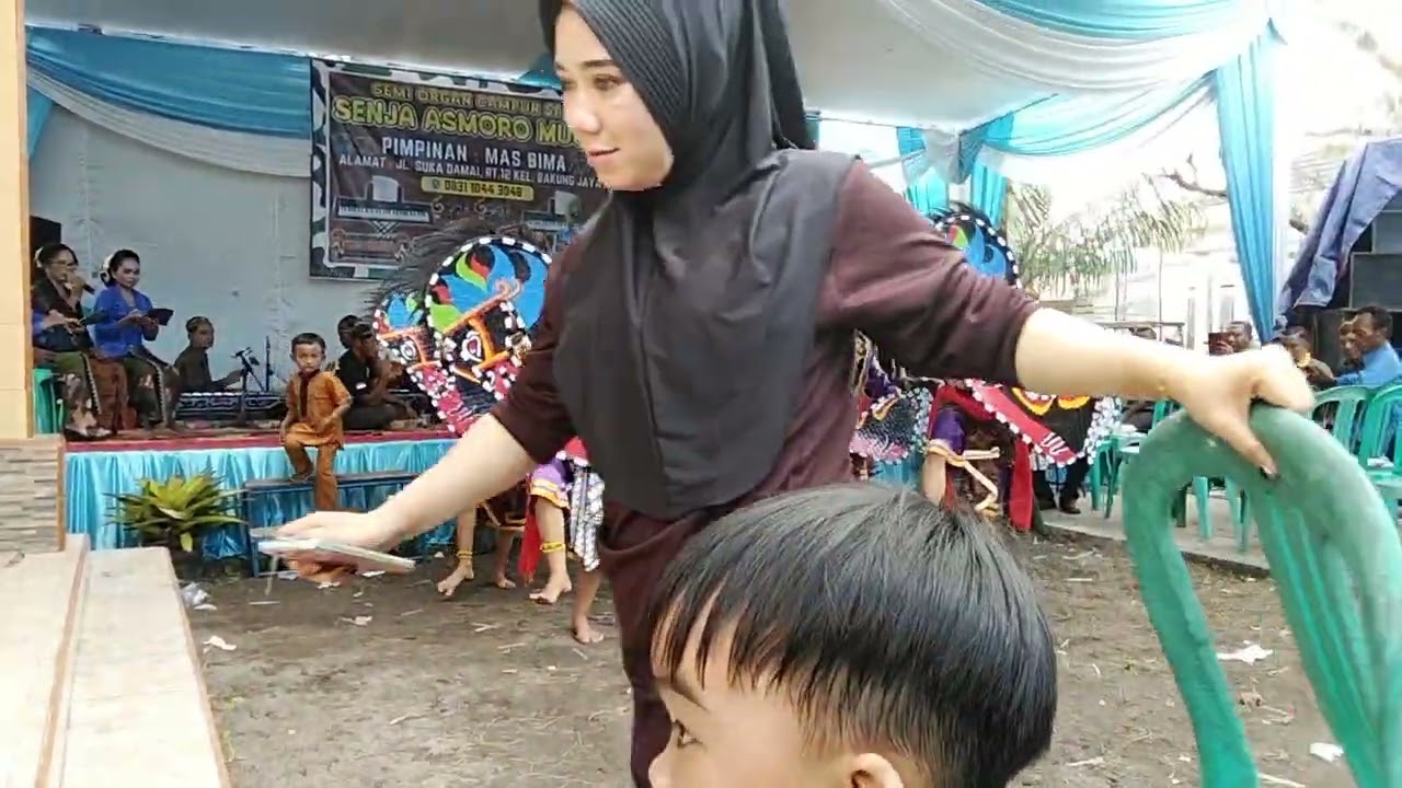 SESI TARIAN JARANAN  KOLABORASI CAMPURSARI SENJA ASMORO MUSIK 