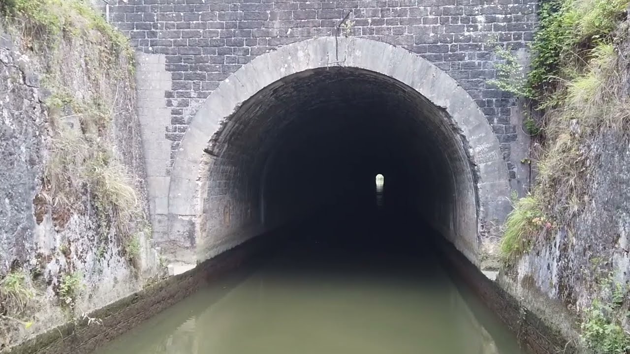 CH   2025109   Tunnel de Ham