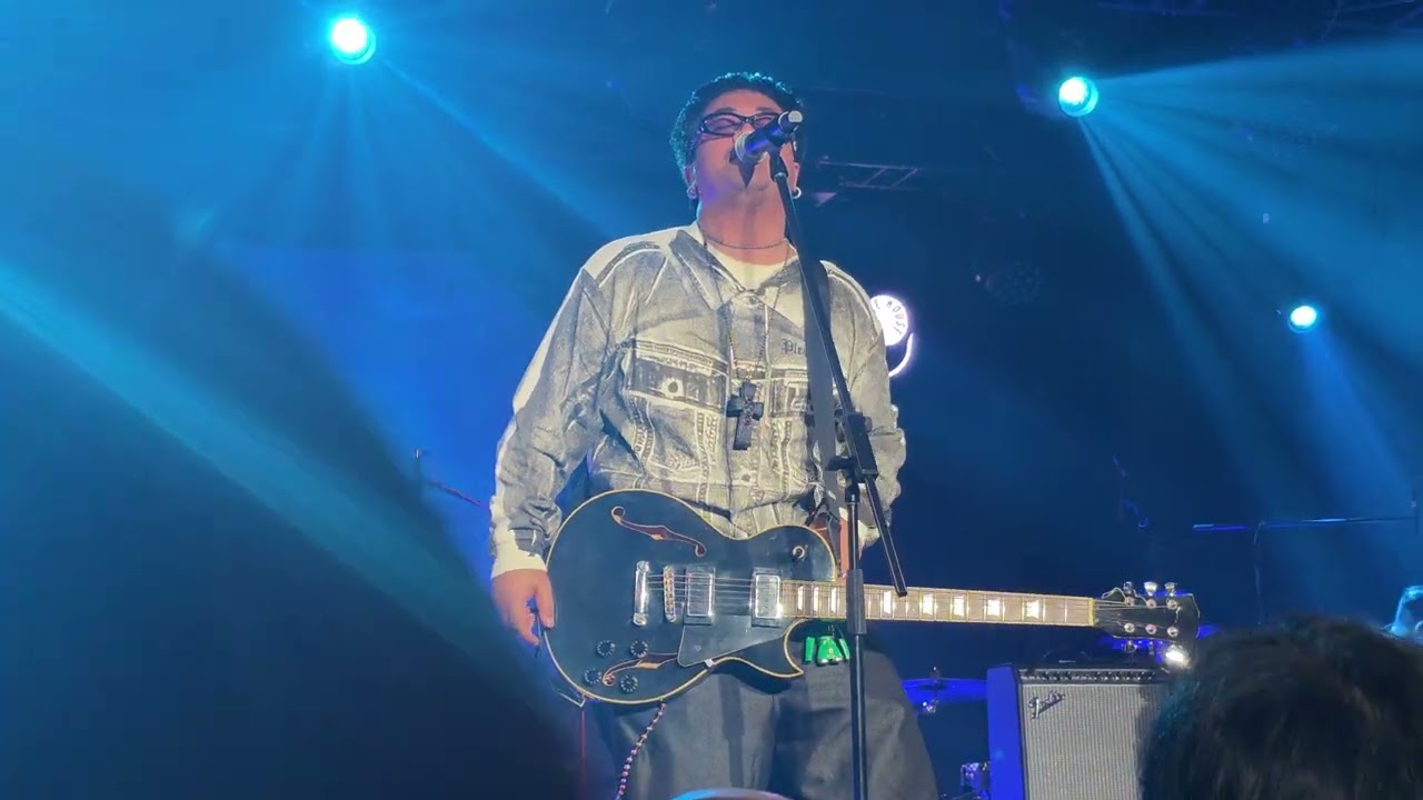 บ่อน้ำตา -​ THE WHITEST CROW @Volume Live House VOL.63