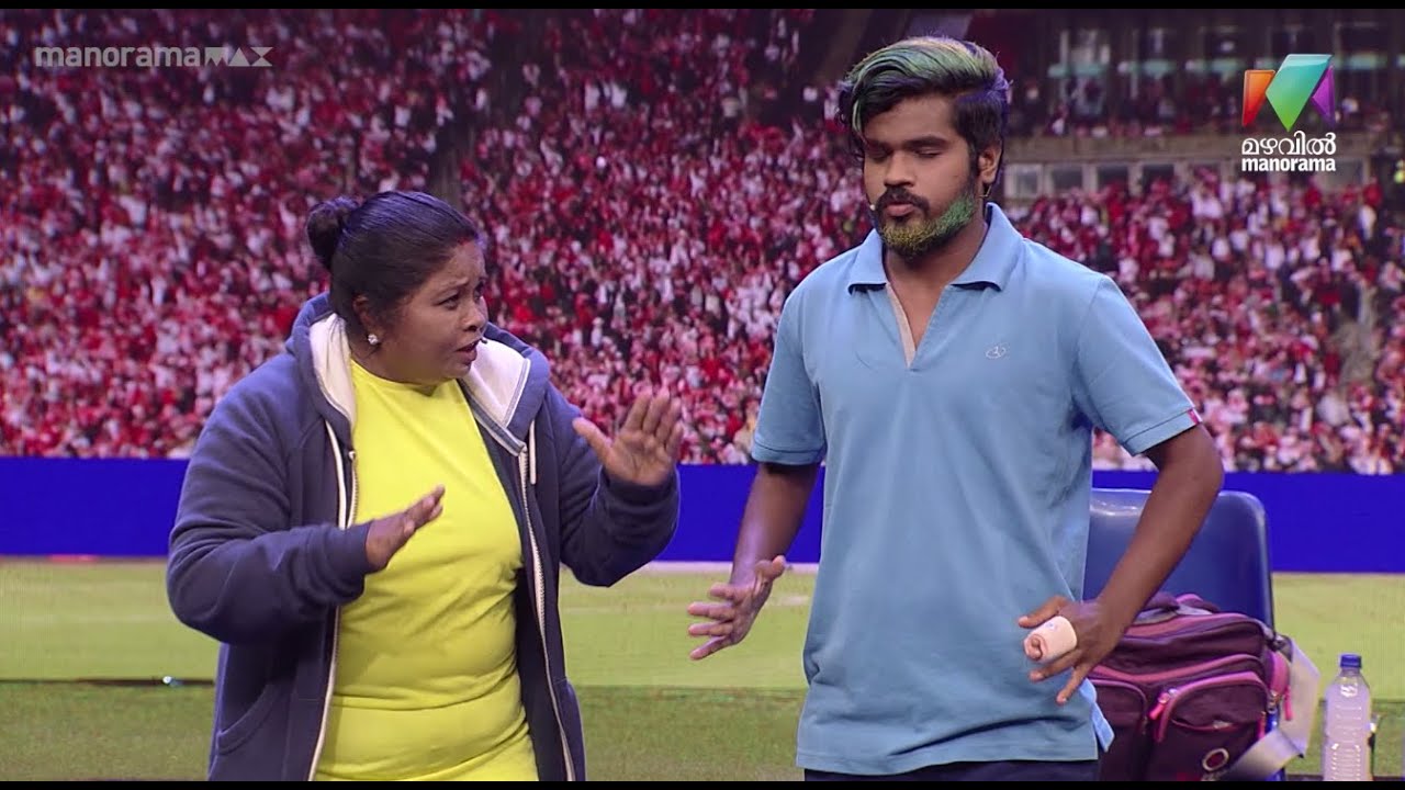 ഫുട്ബോളുമായി വന്നു ബംബർ അടിക്കുന്നു 
