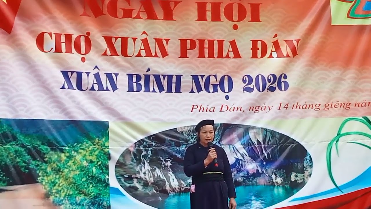 Em châm bản nhằng hát ngày hội hay quá tuy đồn xã nhưng xã hạ lang rất tận tình giao cho xóm phia đ