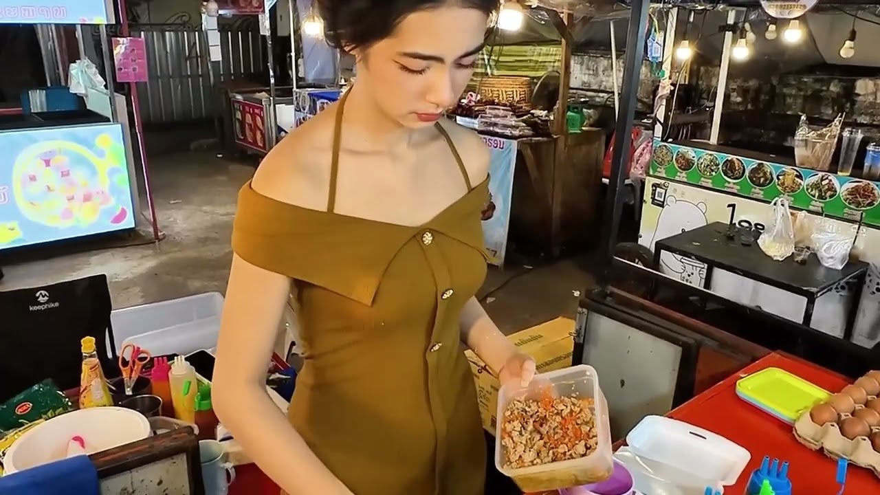 Thai Lao Street Food Marathon! Part 5: Secret Recipes from Generations of Vendors!