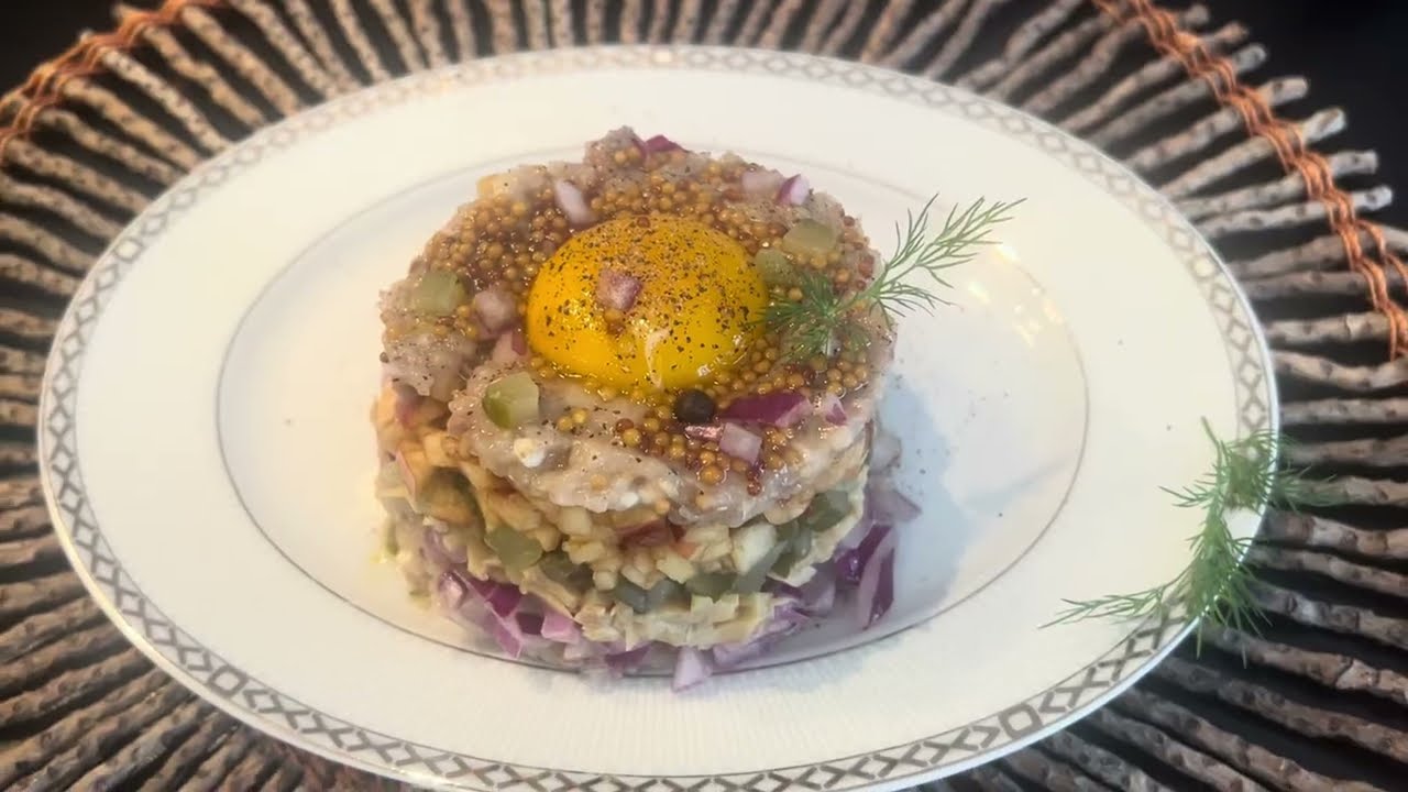 Herring tartare / Tatar ze śledzia