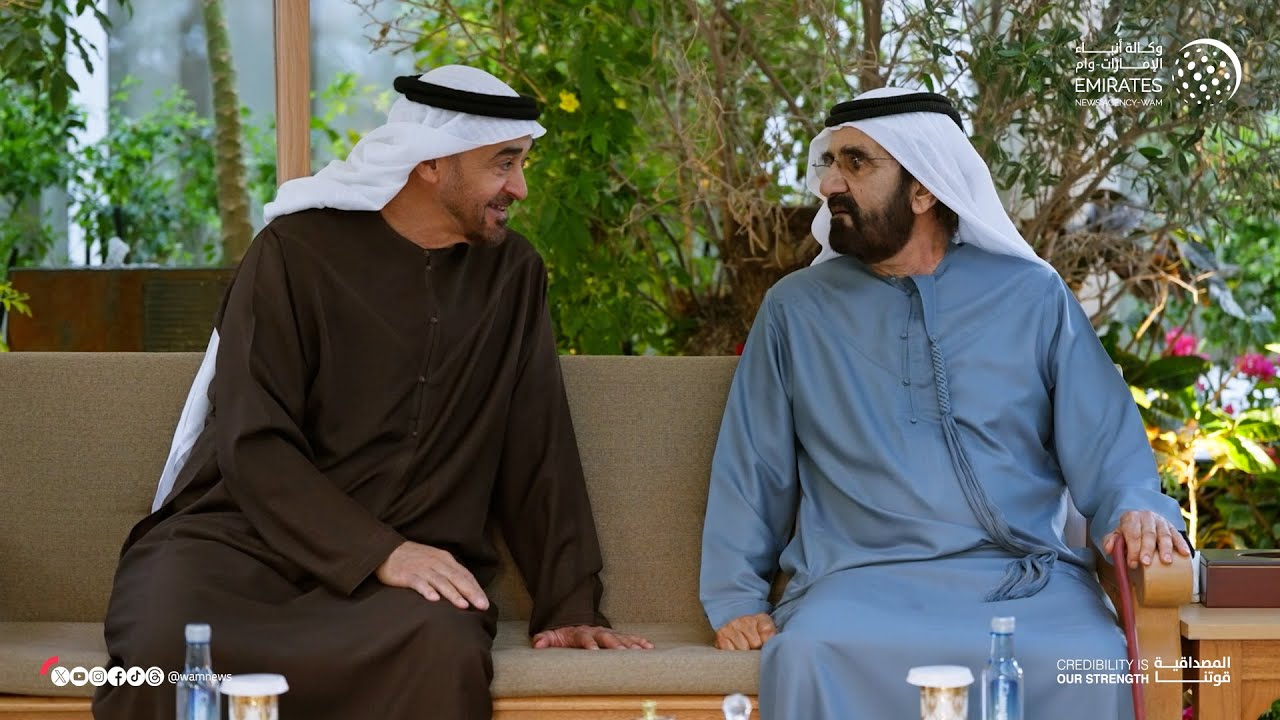 خلال لقائهما في استراحة المرموم بدبي رئيس الدولة ومحمد بن راشد يبحثان شؤون الوطن بحضور منصور بن زايد