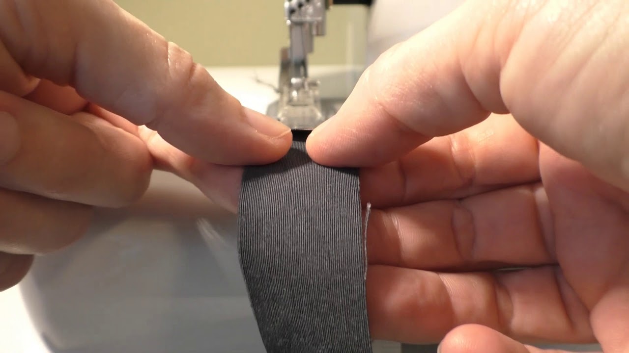 Make beltloops with a coverstitch machine - and a bias tape maker
