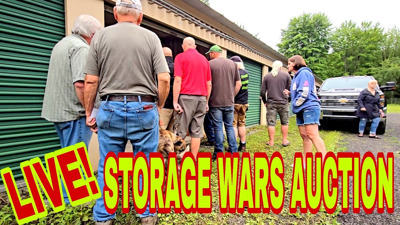 LIVE Storage Wars Auction In PA With 4 Abandoned Storage Units