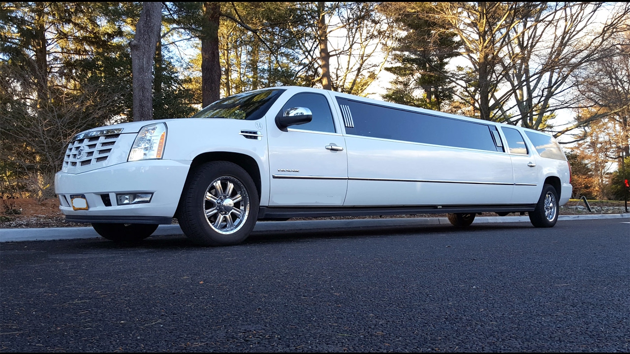 Limo rental NYC - 12-14 Passenger Escalade