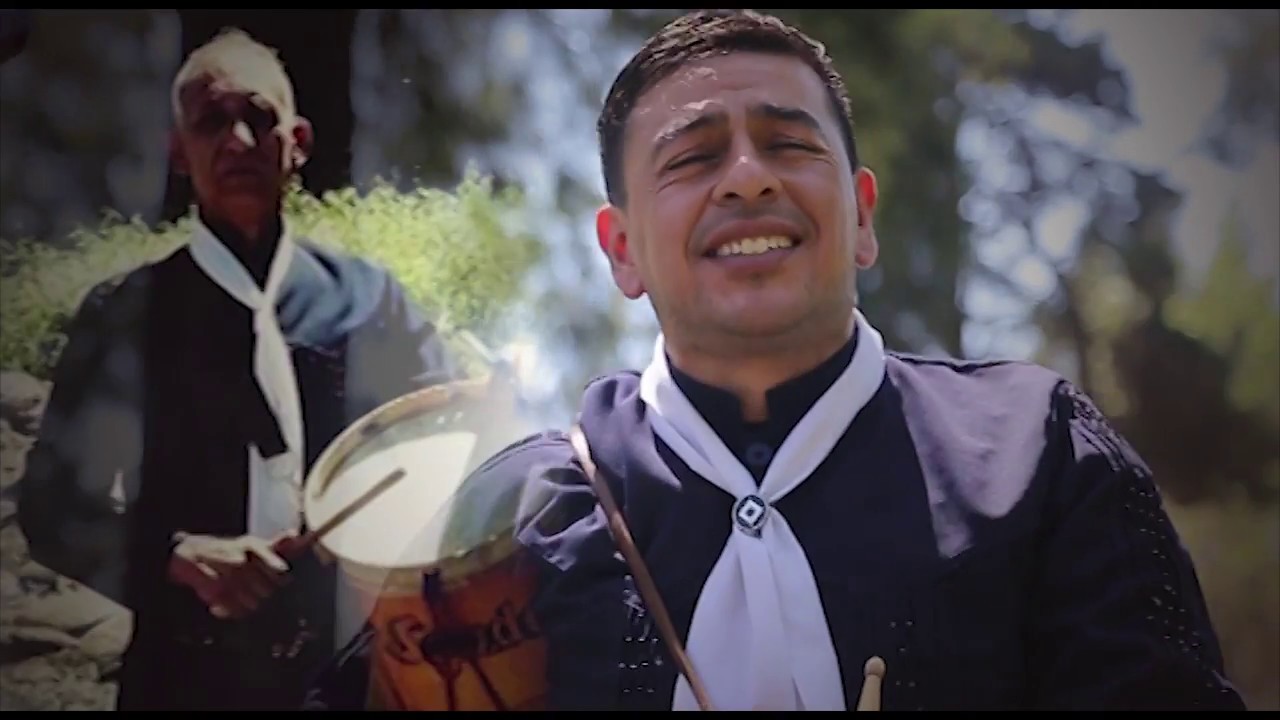 A mis amigos -  Las Nuevas Voces.