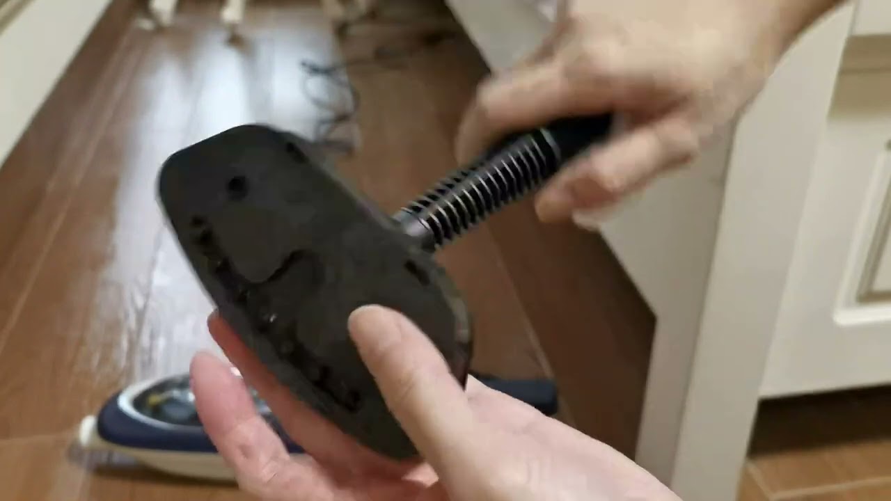 GorFanty Steam Mop-How to disassemble into handheld mode and install accessories.