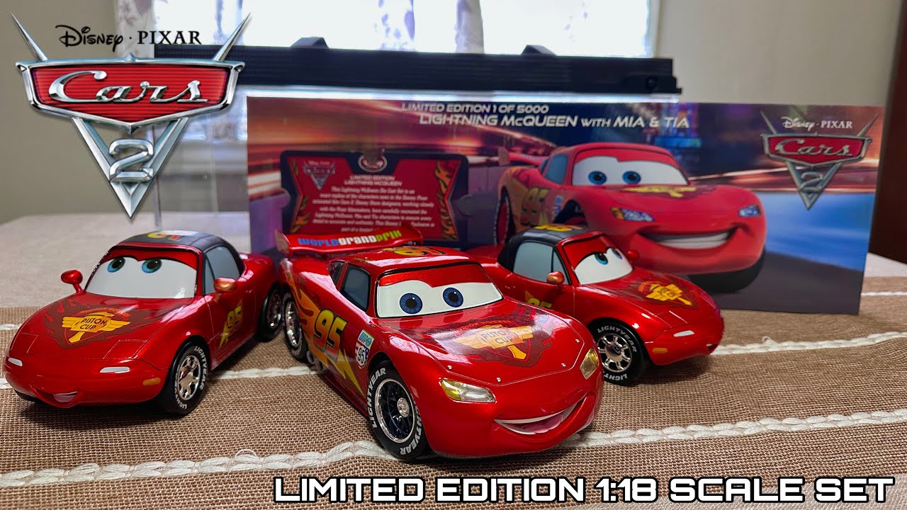 2011 Disney Store Cars 2 Lightning McQueen, Mia & Tia 1:18 Scale Diecast Set | Unboxing & Review
