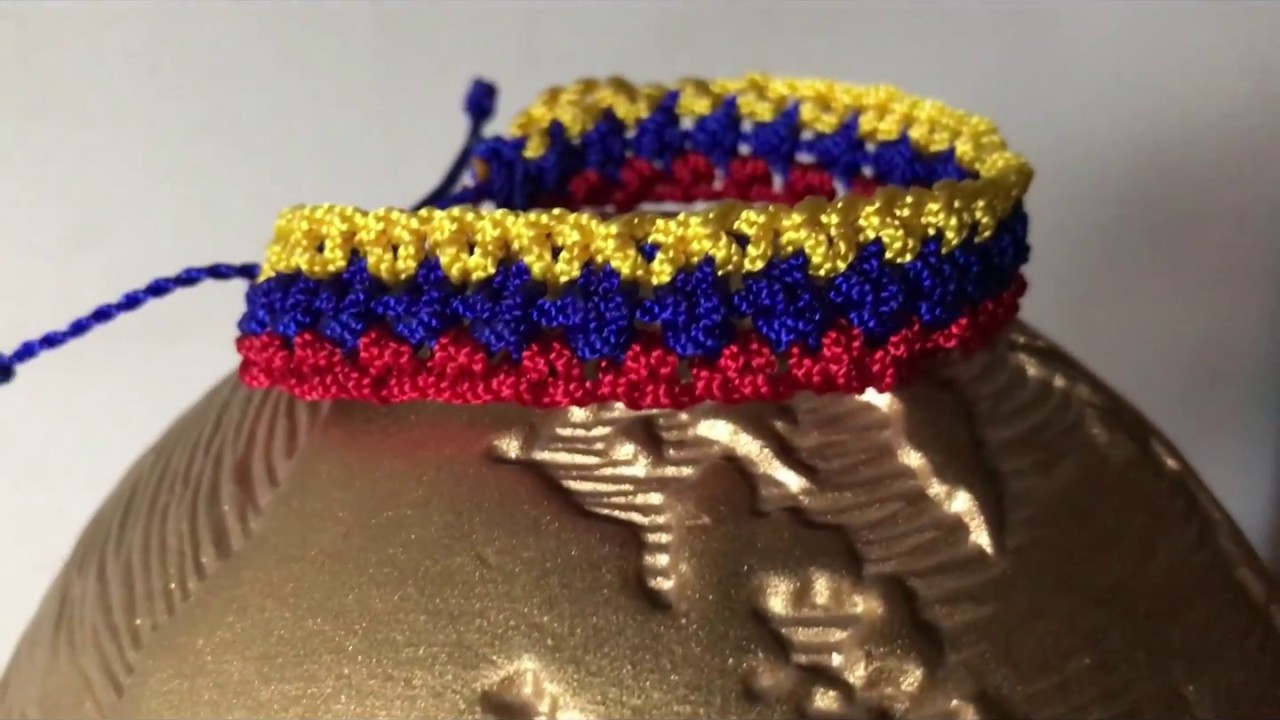 MANILLA TRICOLOR EN MACRAME