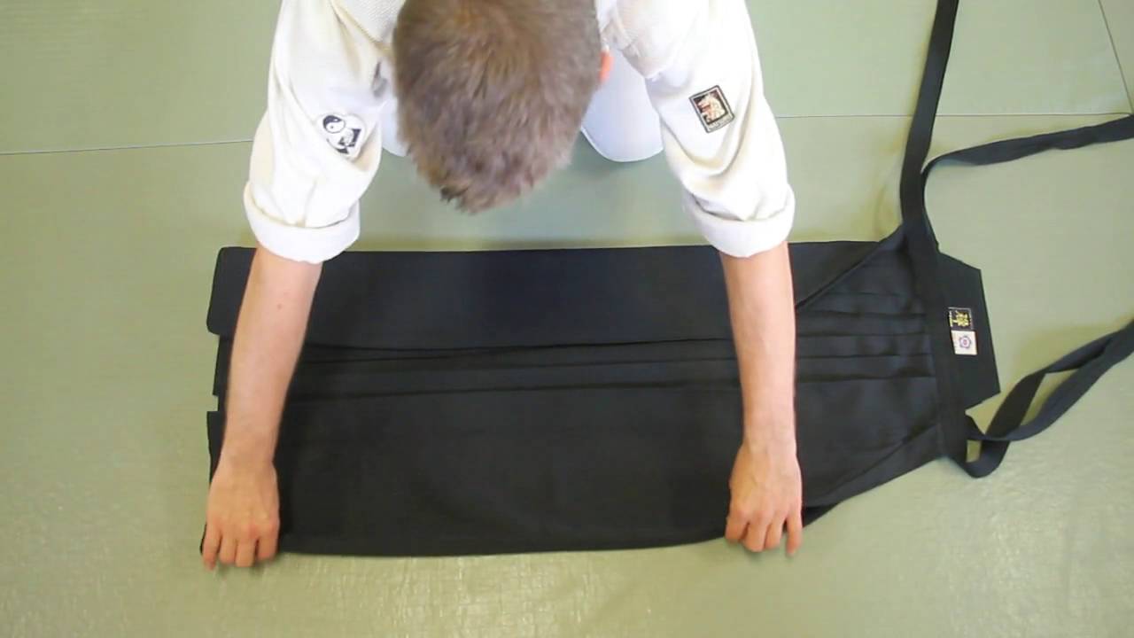 PLIER SON HAKAMA