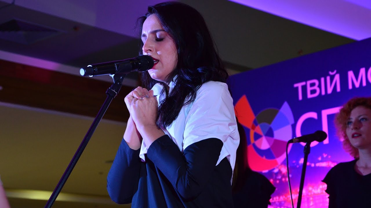 Jamala - Неандертальці (live @ ТРК Проспект)