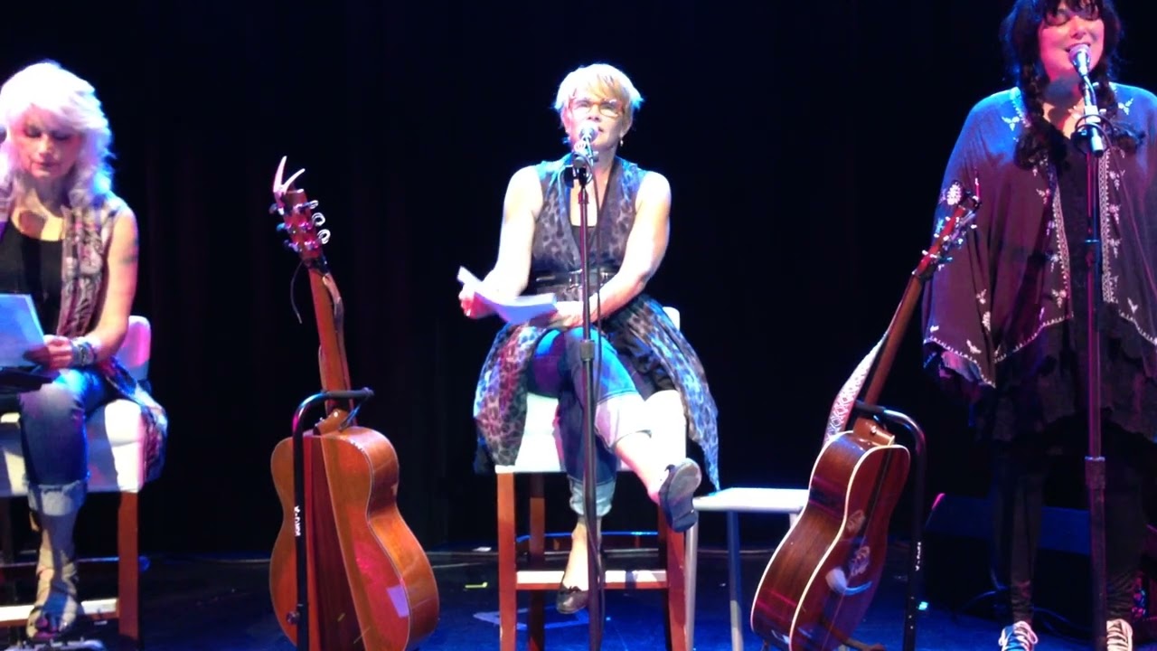 Ann Wilson, Shawn Colvin & Emmylou Harris 