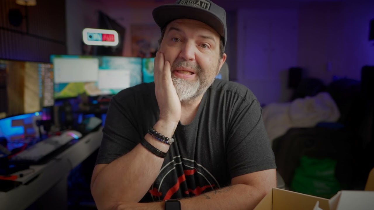 This TESmart Dual Monitor KVM Switch CHANGED My Setup! (4K@60Hz + USB 3.0 Review)