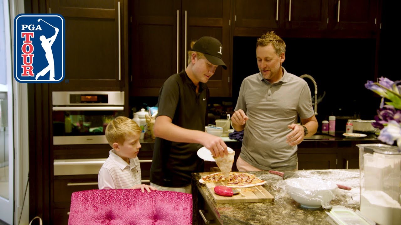 Inside look at Ian Poulter&rsquo;s home life