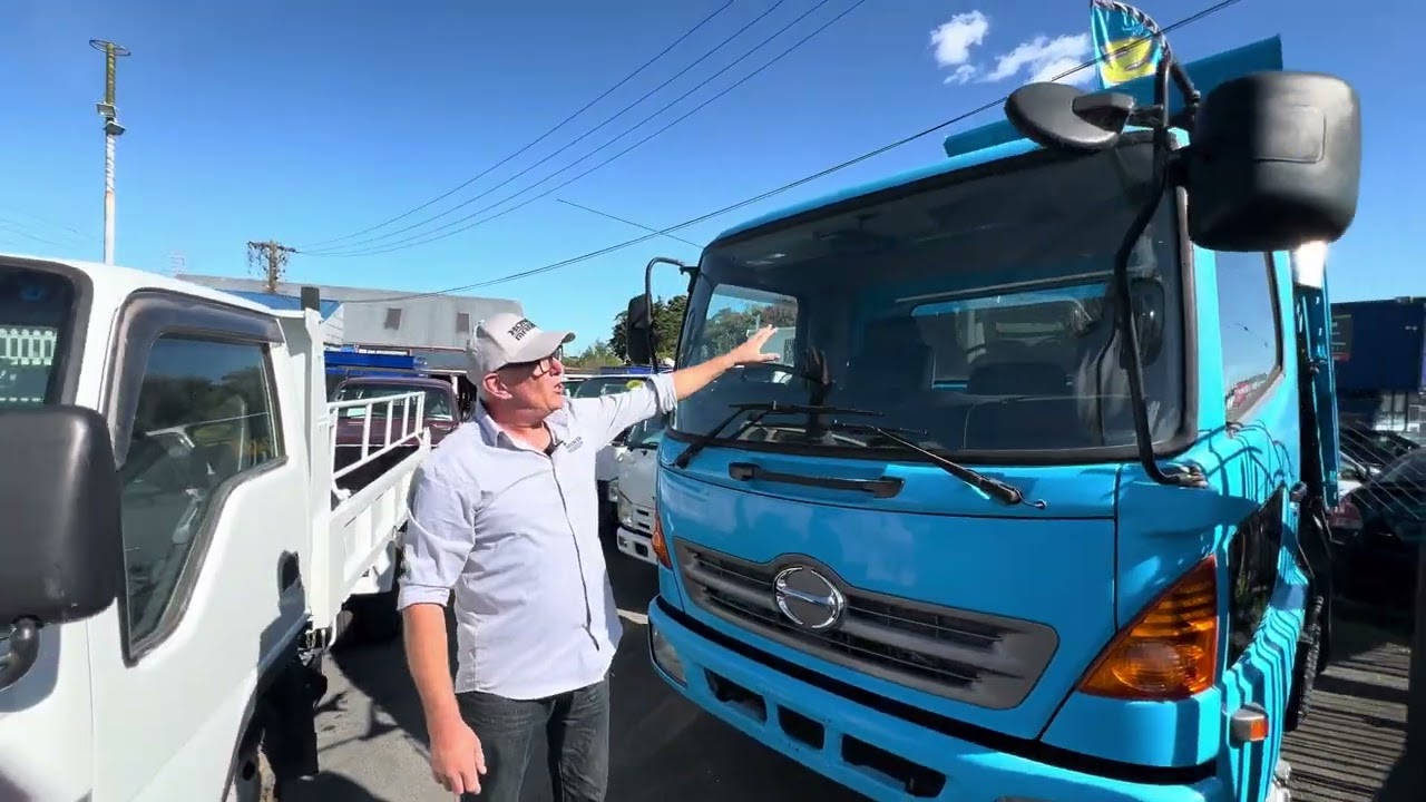 2008 Hino Ranger - 4ton 3 Way Tipper
