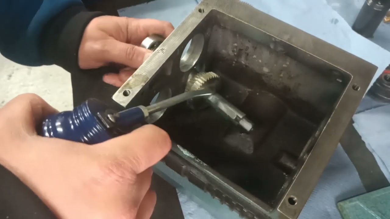 Ремонт коробки передач Emco Maximat V10P Norton, часть вторая