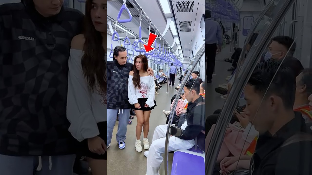 A Girl Silently Asked for Help and Stranger Saved Her Life #ONEMAN #LifeSkills #KindnessMatters #SOS