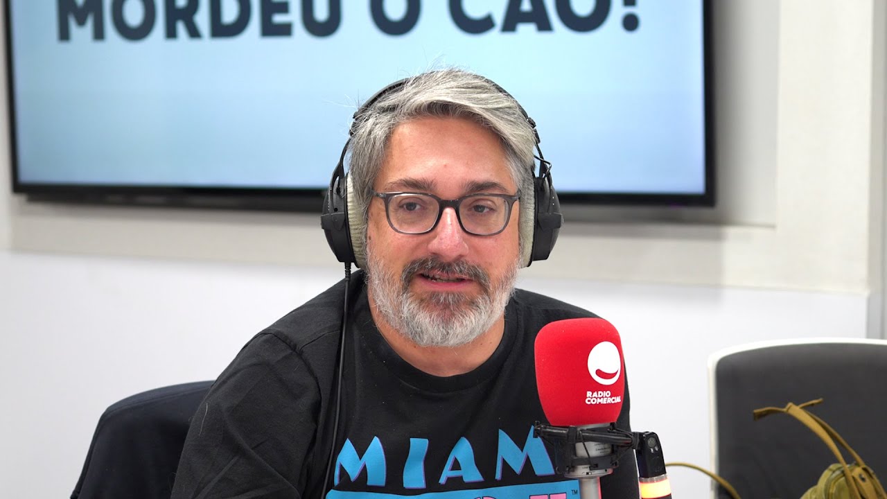 Rádio Comercial | O cheiro acre de acreditar! - O Homem Que Mordeu O Cão