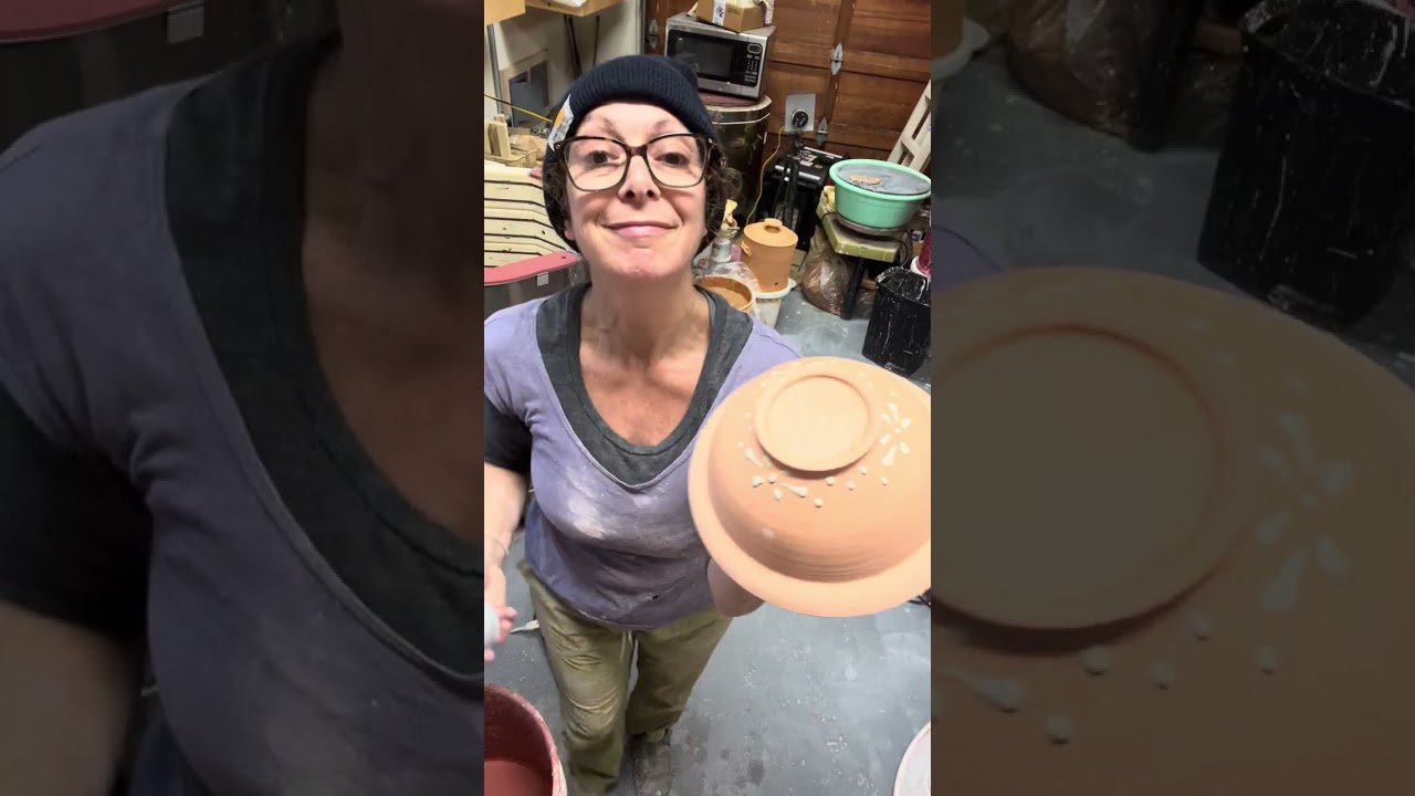 Let’s do some glaze trailing 