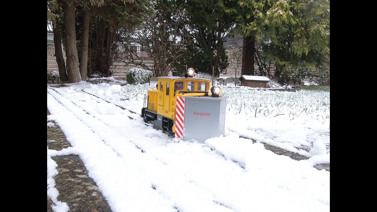 LGB Gartenbahn Winter 2021 01 06
