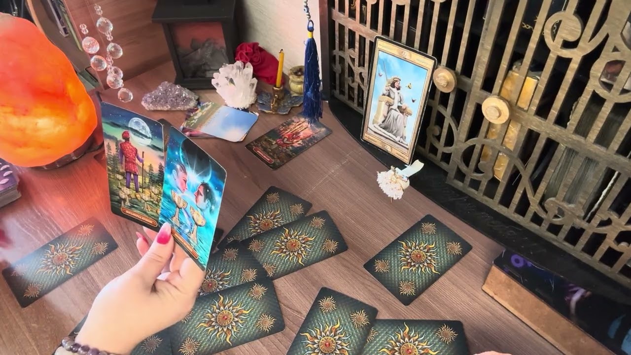 Королева  Мечей  2 позиция 🌼