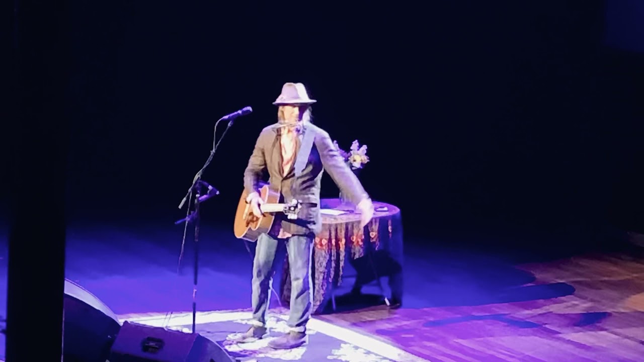 Todd Snider - Play A Train Song - Live 2021