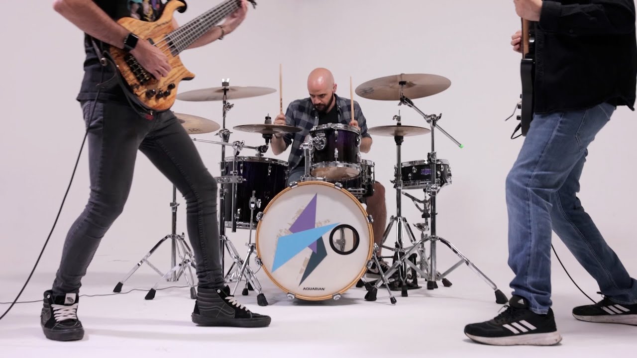 Comb - Expensive Habits (Official Music Video)