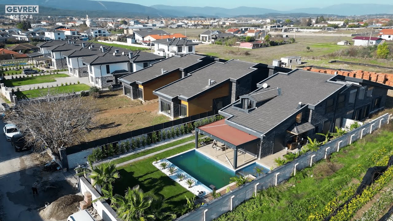 Urla Kuşçular Satılık Villa | İzmir Emlak Drone #gevrekmedya #gayrimenkul