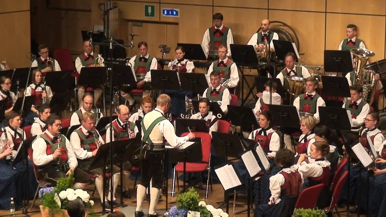 Danzon no 2 - Arturo Marquez; Musikkapelle Peter Mayr Pfeffersberg - Eduard Gamper