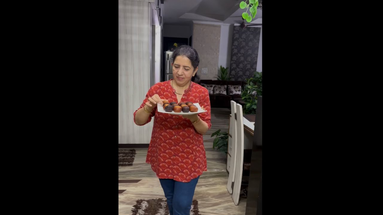Gulab Jamun & Kala Jamun 