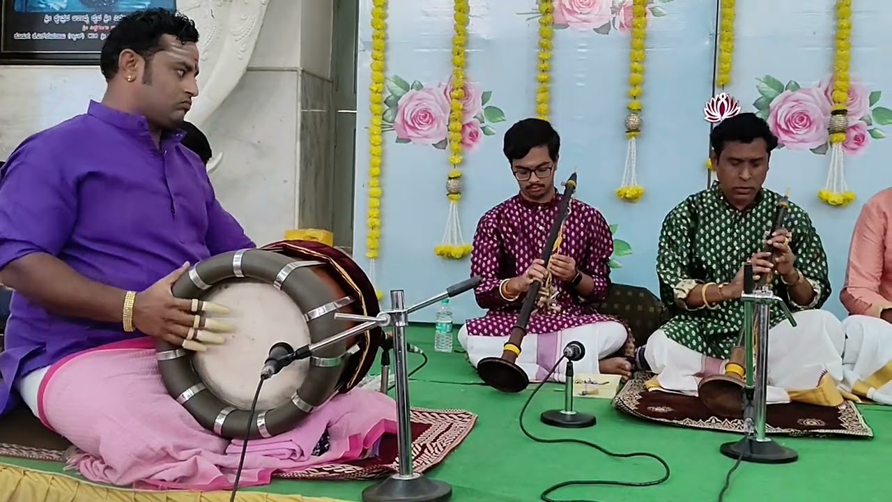 Koluvaiyunnade kodhandapani ragam devagandhari 