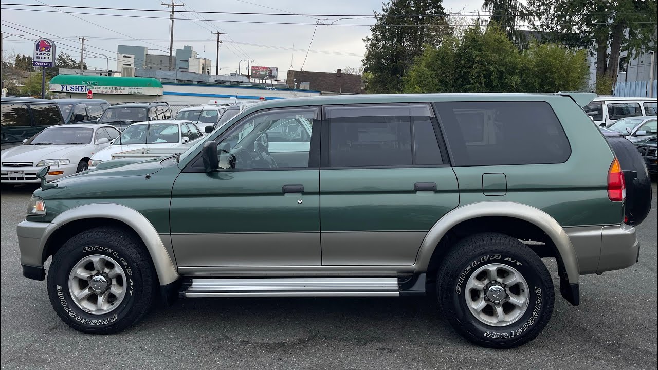1996 Mitsubishi Challenger 4WD super select 4M40 turbo diesel intercooler