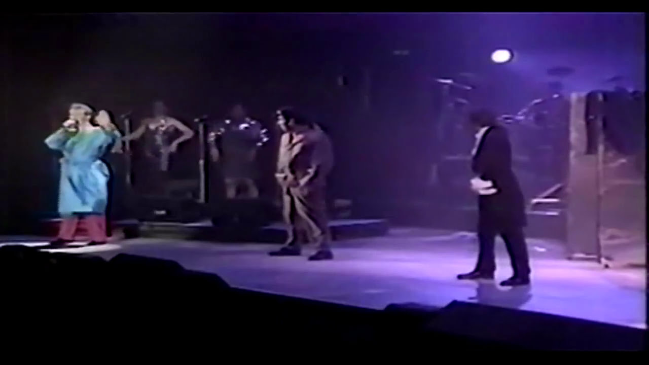 Pet Shop Boys - Left to my own devices - live @ Wembley 1989