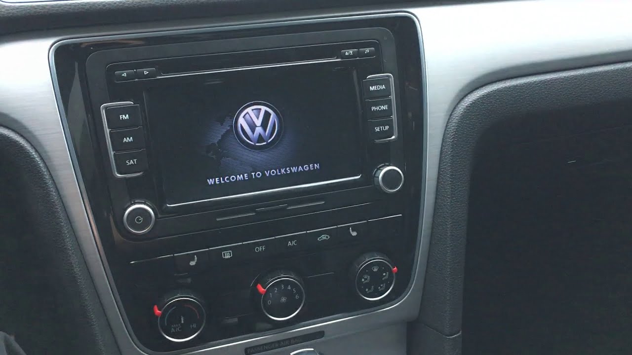 Снятие магнитолы Volkswagen Passat NMS. RCD 510 Premium 8 Delphi.