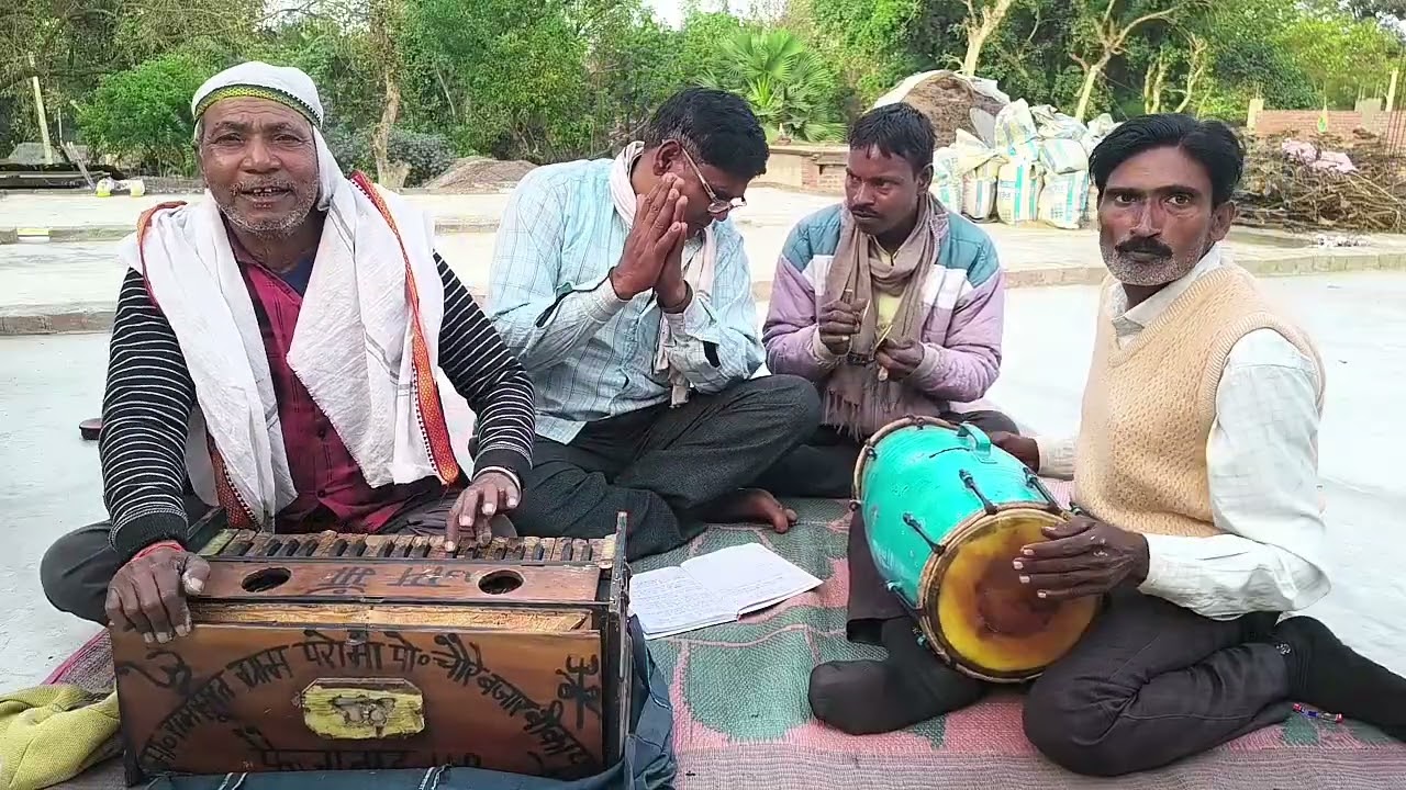 बहुत सुंदर गजल है दोस्तों एक बार जरूर सुने 