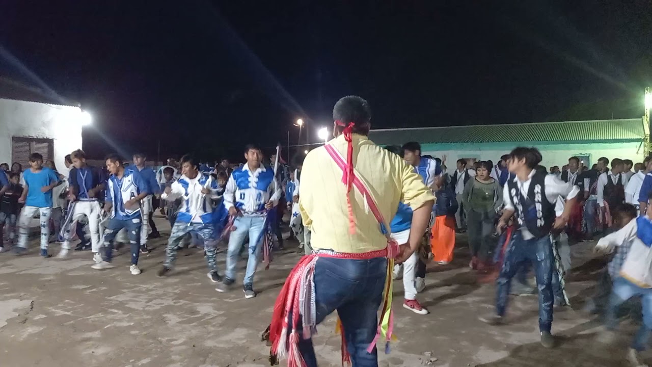 Danza Aaron en barrio mapic.. j.j castelli chaco.