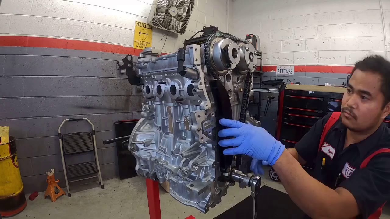 2015 Kia Soul 2.0 engine assembly, installation and fire up time-lapse enjoy.